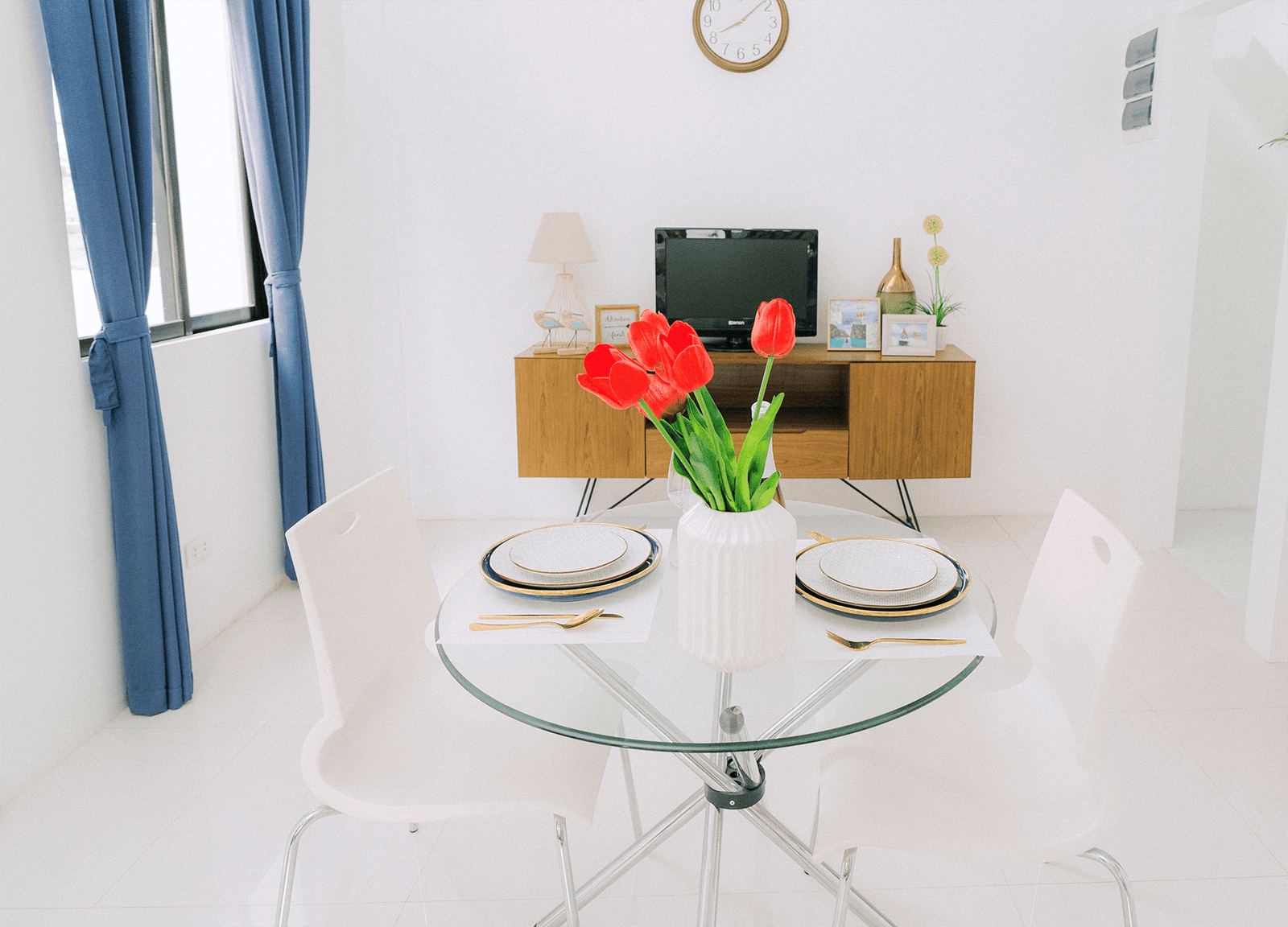 AR2 - Carmine - landscape - amiya rosa two - opt (17)